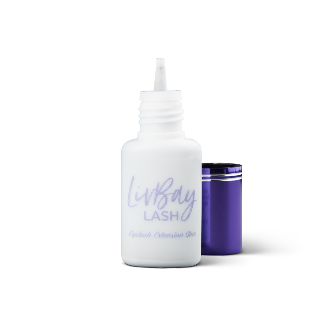 Low Humidity Lash Adhesive