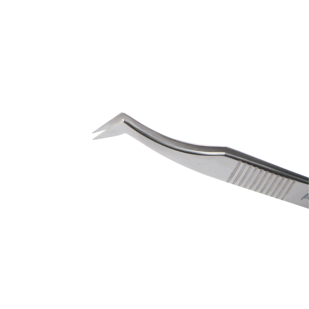 Pucker Up Lash Tweezer