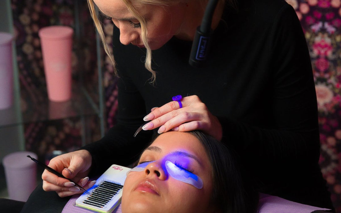 The Professional Guide to UV Lash Adhesive: Master Your Retention in 2026