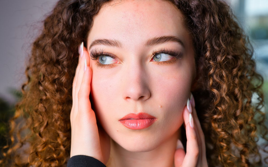 How to Lash Clients with Curly Natural Lashes: The Pro Artist’s Guide to Flawless Retention
