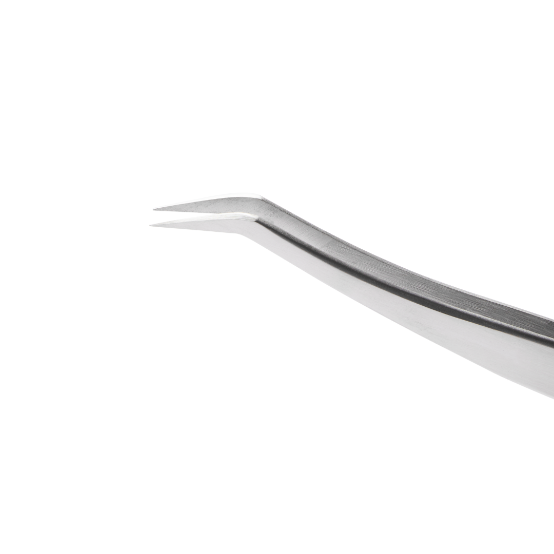 Sweet Spot Lash Tweezer